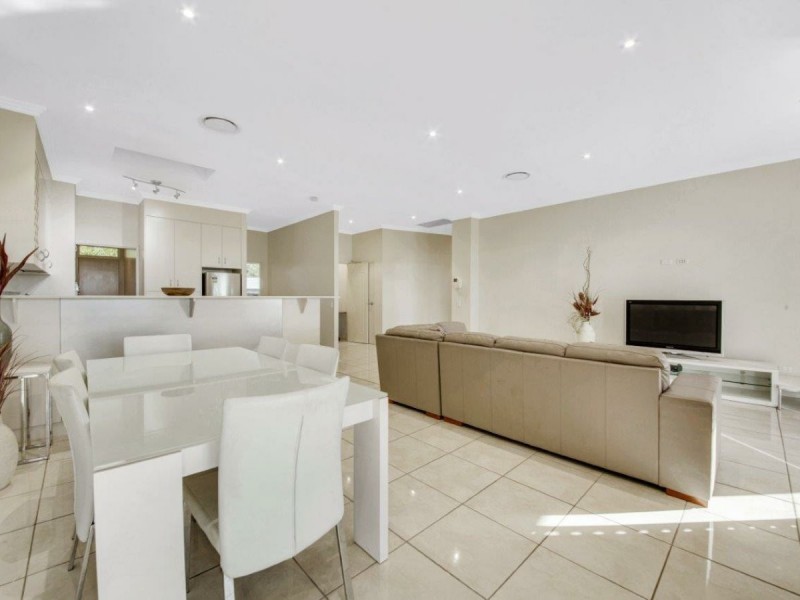 Unit 5/1 Beach Avenue, Tannum Sands QLD 4680