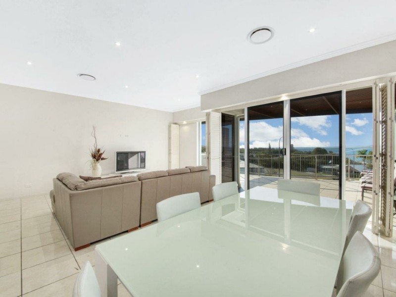 Unit 5/1 Beach Avenue, Tannum Sands QLD 4680
