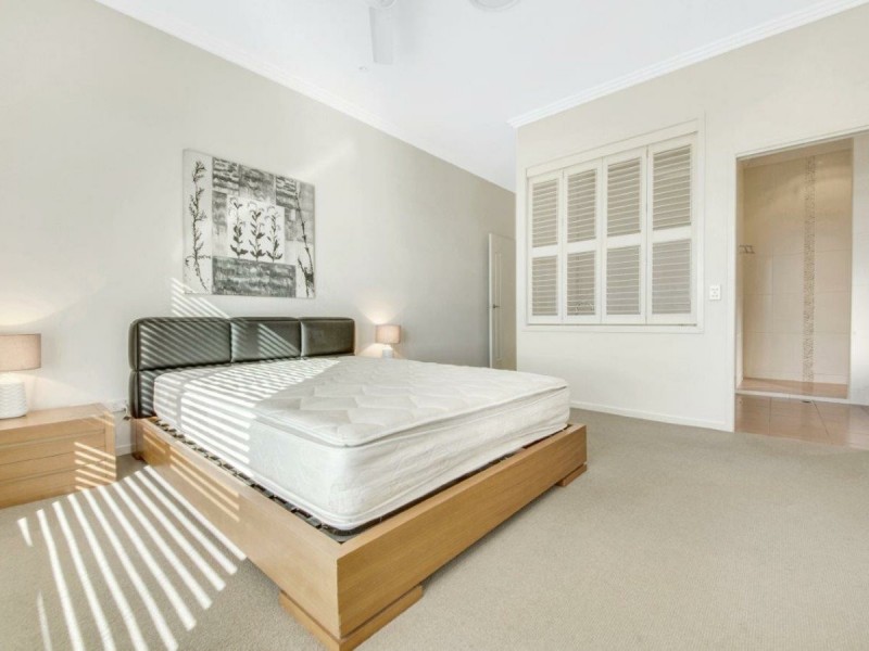 Unit 5/1 Beach Avenue, Tannum Sands QLD 4680