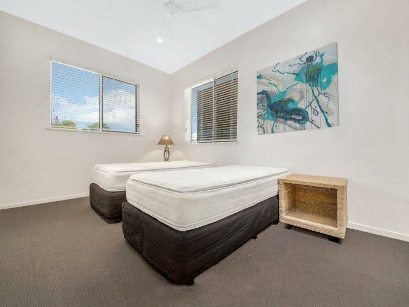 Unit 5/1 Beach Avenue, Tannum Sands QLD 4680