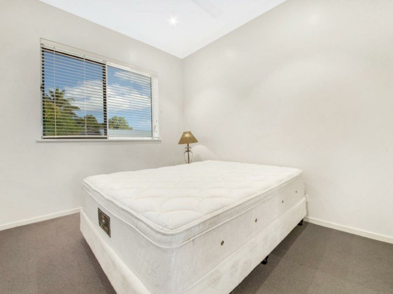 Unit 5/1 Beach Avenue, Tannum Sands QLD 4680