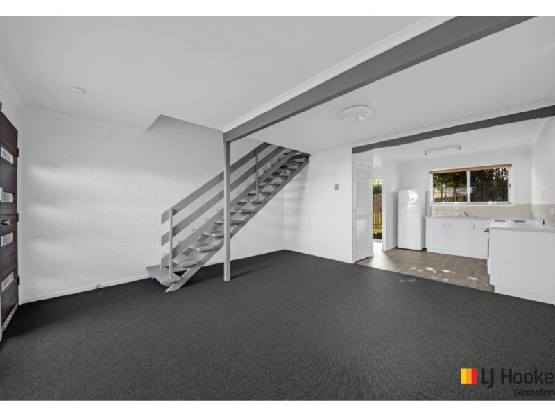 Unit 6/10 Chapman Drive, Clinton QLD 4680