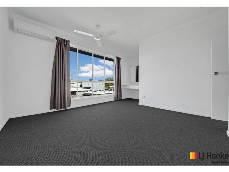 Unit 6/10 Chapman Drive, Clinton QLD 4680