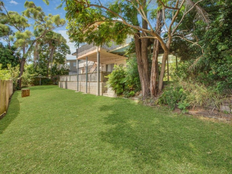 4 Dell Court, Kin Kora QLD 4680