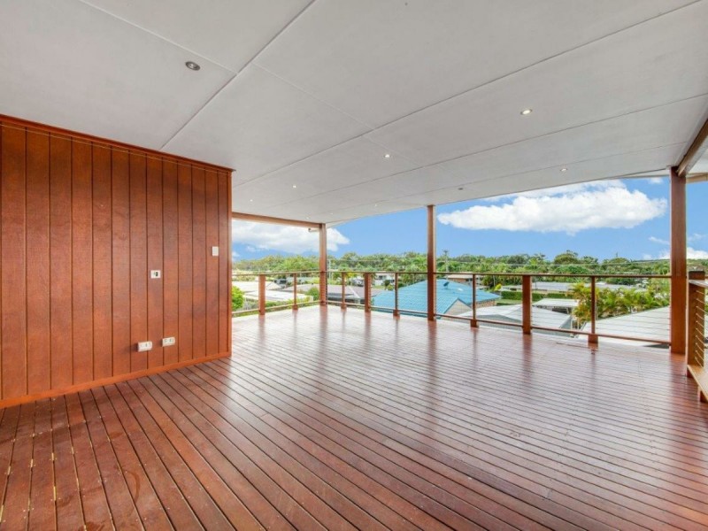 13 Amaroo Street, Boyne Island QLD 4680