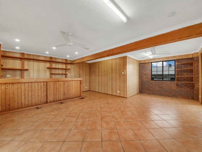 13 Amaroo Street, Boyne Island QLD 4680