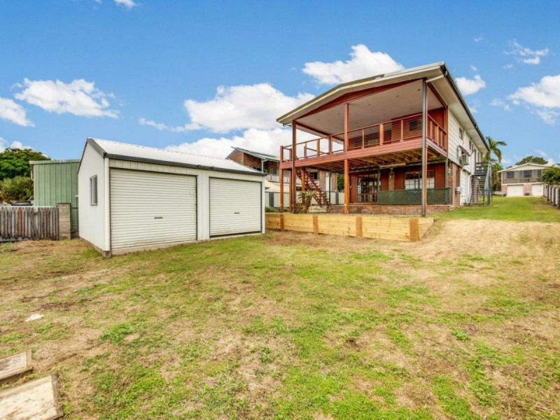 13 Amaroo Street, Boyne Island QLD 4680