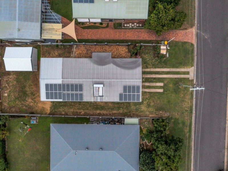 13 Amaroo Street, Boyne Island QLD 4680