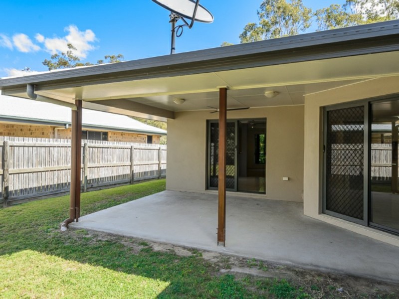 9 Larcom Rise, West Gladstone QLD 4680