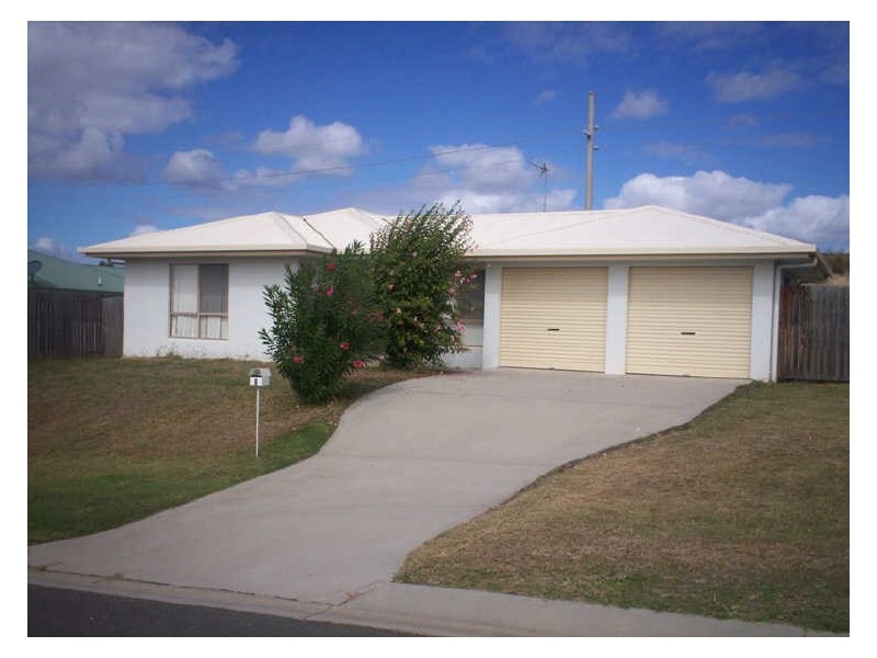 9 Saxonvale Court, New Auckland QLD 4680