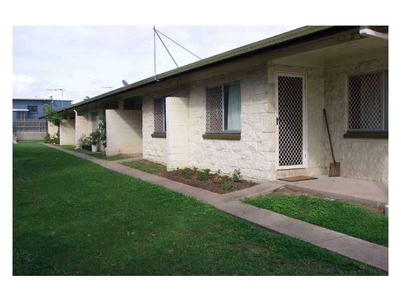 4/49 Off Lane, Gladstone QLD 4680