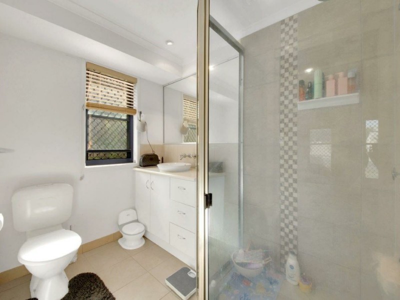 114 Dixon Drive, Telina QLD 4680