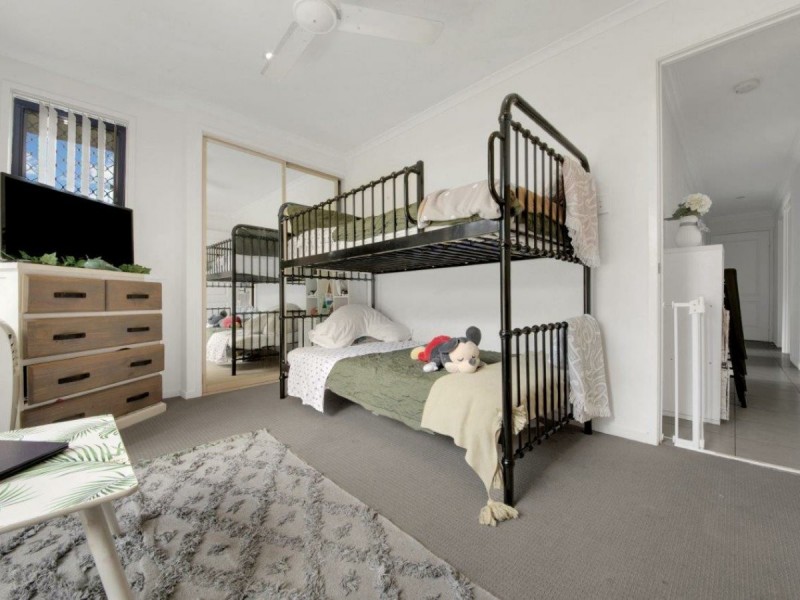 114 Dixon Drive, Telina QLD 4680