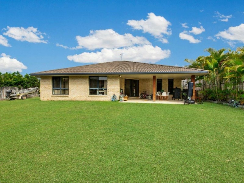 114 Dixon Drive, Telina QLD 4680