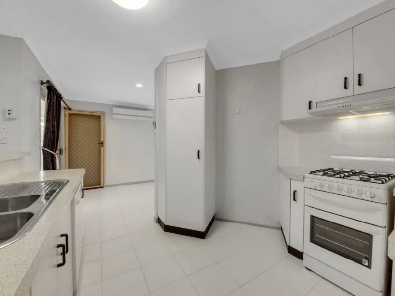 4 Fawley Close, Telina QLD 4680