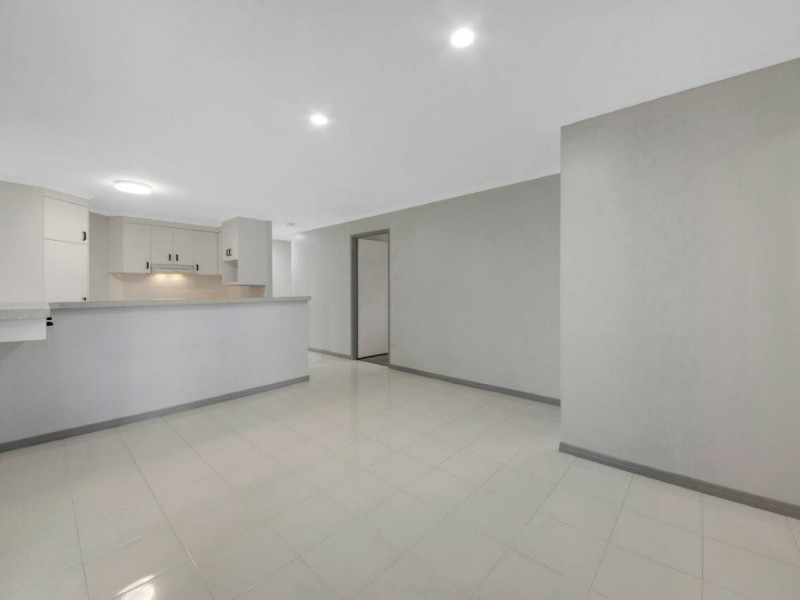 4 Fawley Close, Telina QLD 4680