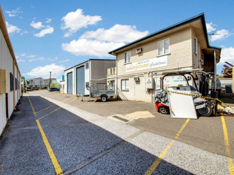 37 Toolooa Street, South Gladstone QLD 4680