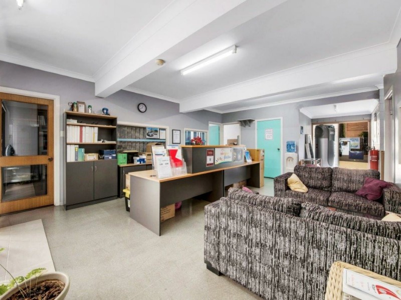 37 Toolooa Street, South Gladstone QLD 4680