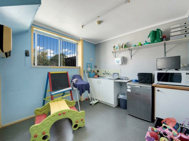 37 Toolooa Street, South Gladstone QLD 4680