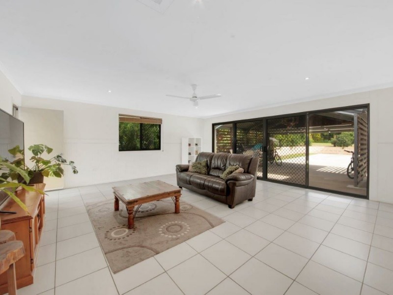 51 Hennie Drive, Benaraby QLD 4680