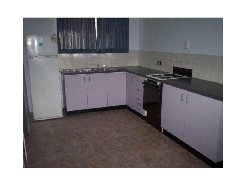 5/143 Toolooa Street, Gladstone QLD 4680