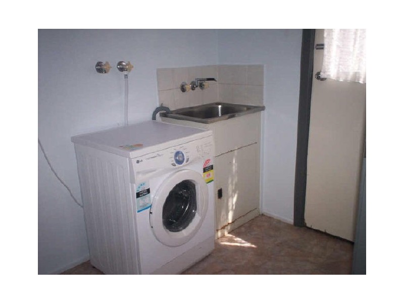 5/143 Toolooa Street, Gladstone QLD 4680