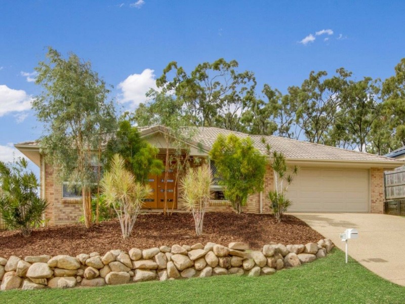 37 Liriope Drive, Kirkwood QLD 4680