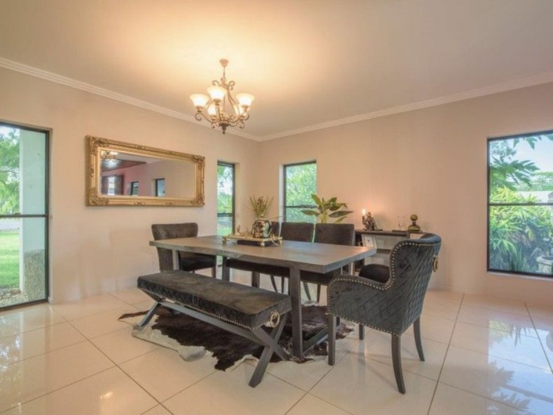 8 Ambrose Lane, Beecher QLD 4680