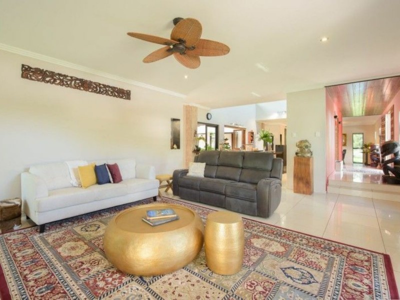 8 Ambrose Lane, Beecher QLD 4680