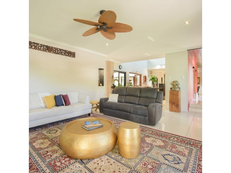 8 Ambrose Lane, Beecher QLD 4680