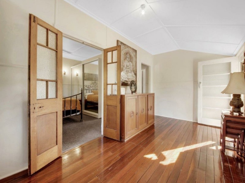 35 Scenery Street, West Gladstone QLD 4680