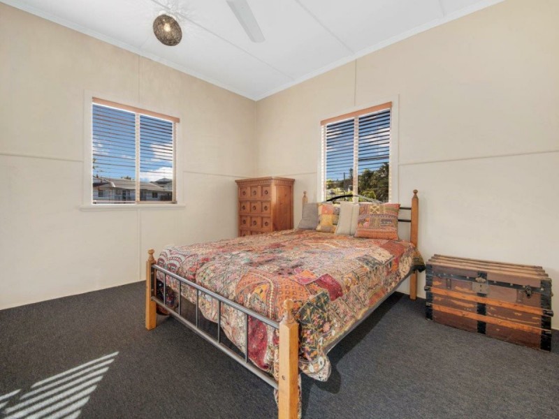 35 Scenery Street, West Gladstone QLD 4680