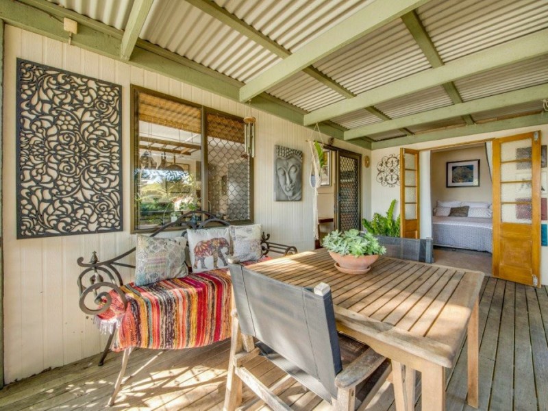 35 Scenery Street, West Gladstone QLD 4680