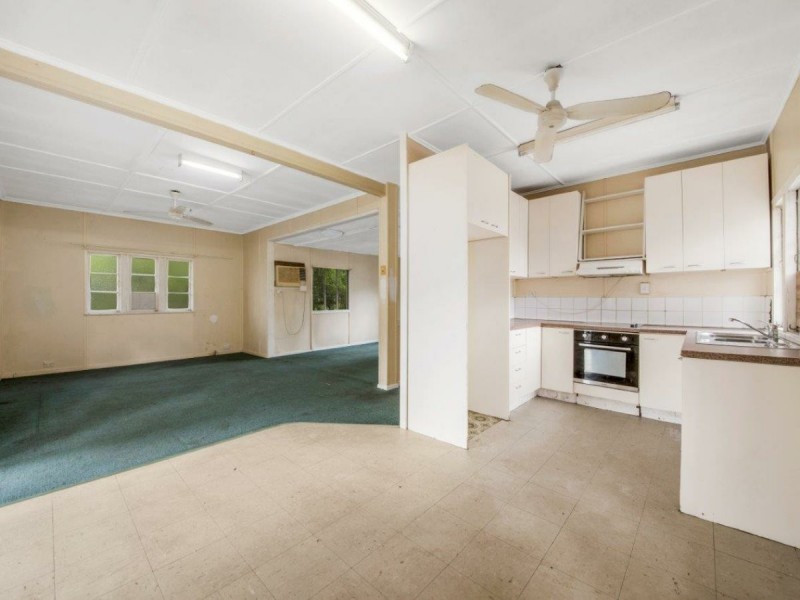 14 Ailsa Street, West Gladstone QLD 4680