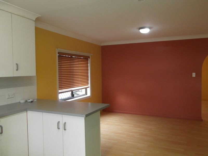 10/8 Nothling Street, New Auckland QLD 4680