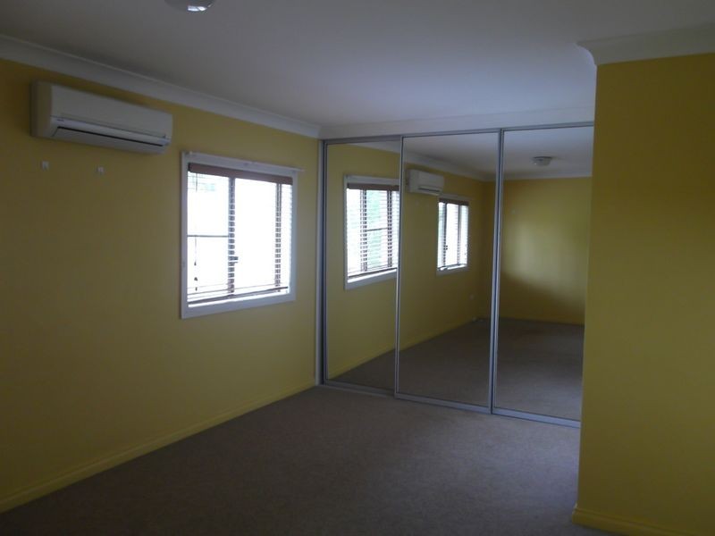 10/8 Nothling Street, New Auckland QLD 4680