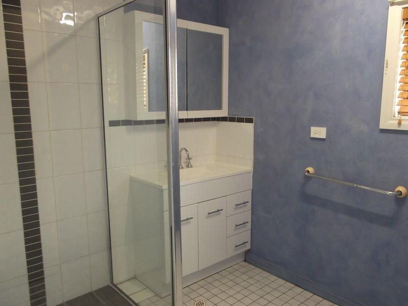 10/8 Nothling Street, New Auckland QLD 4680