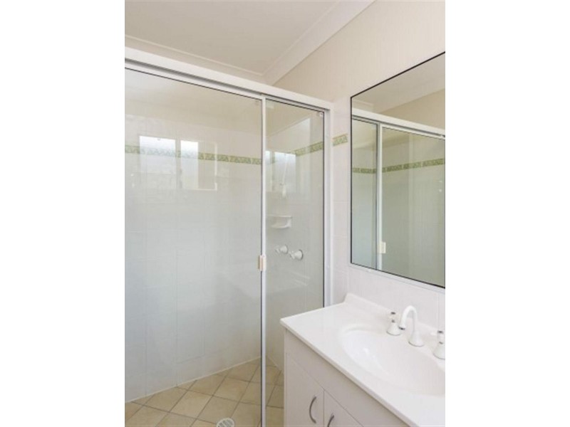 7 Saxonvale Court, New Auckland QLD 4680