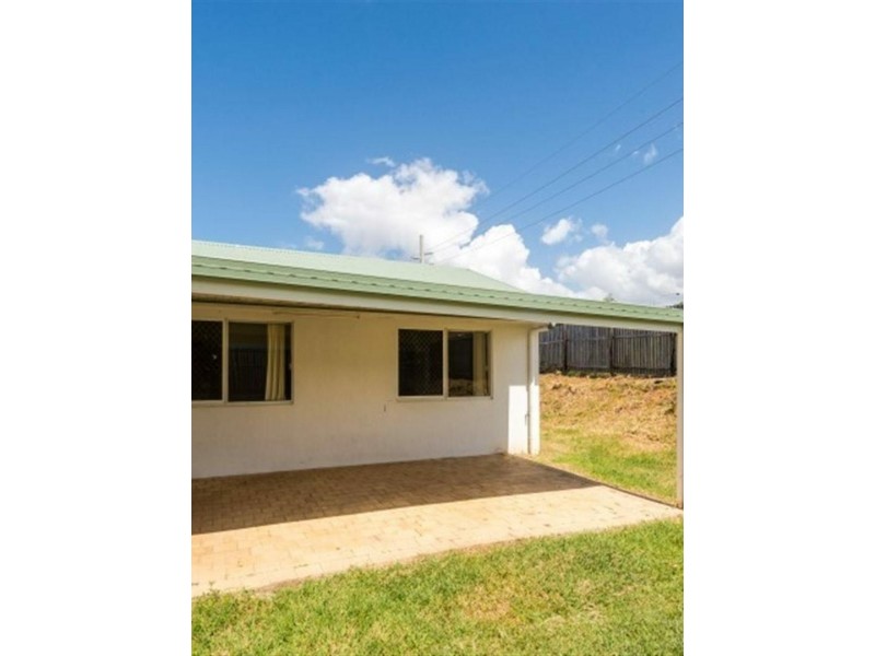 7 Saxonvale Court, New Auckland QLD 4680