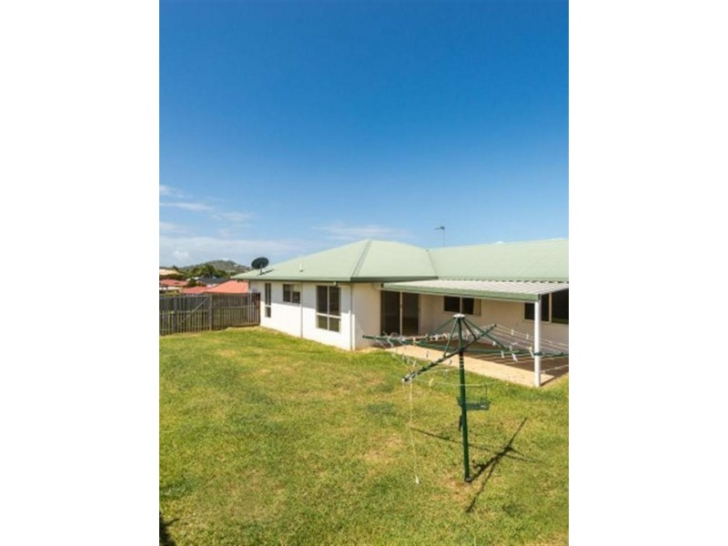 7 Saxonvale Court, New Auckland QLD 4680