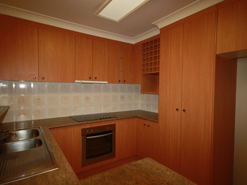 181 J Hickey Avenue, Clinton QLD 4680