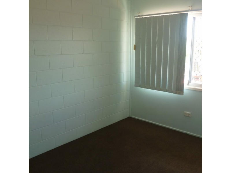 Unit 5/2 Railway Street, West Gladstone QLD 4680