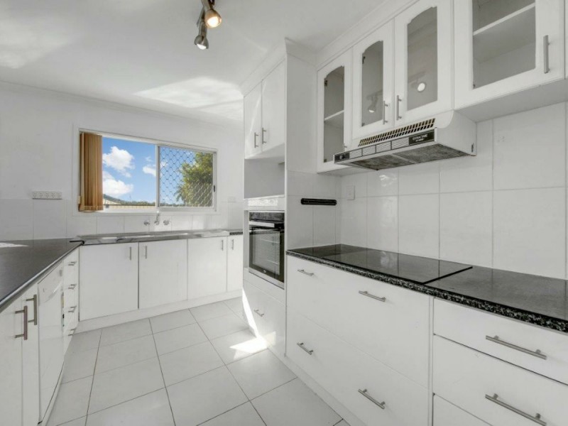 10 Saturn Crescent, Telina QLD 4680
