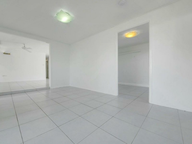 10 Saturn Crescent, Telina QLD 4680