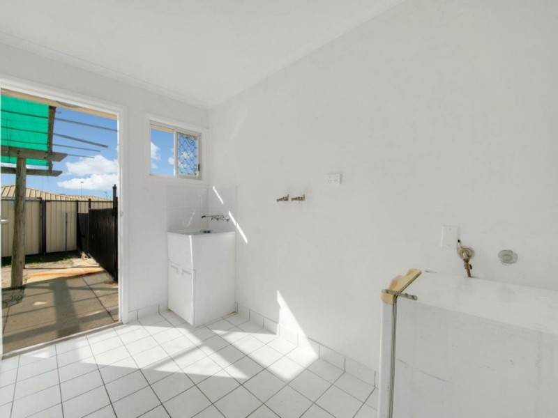 10 Saturn Crescent, Telina QLD 4680