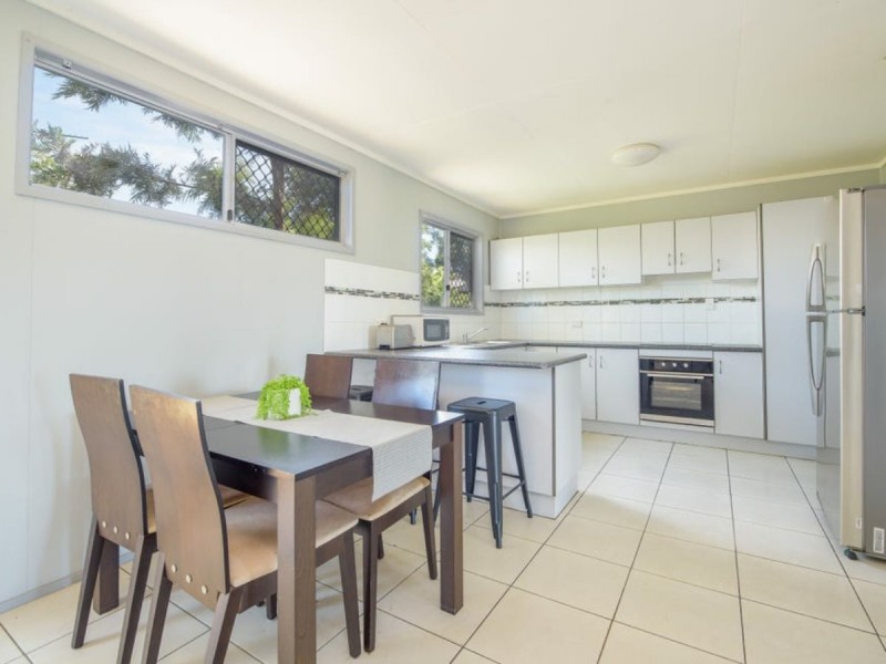 29 Cook Street, West Gladstone QLD 4680