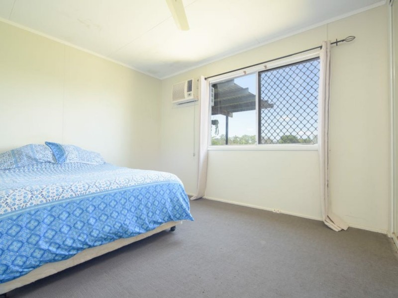 29 Cook Street, West Gladstone QLD 4680