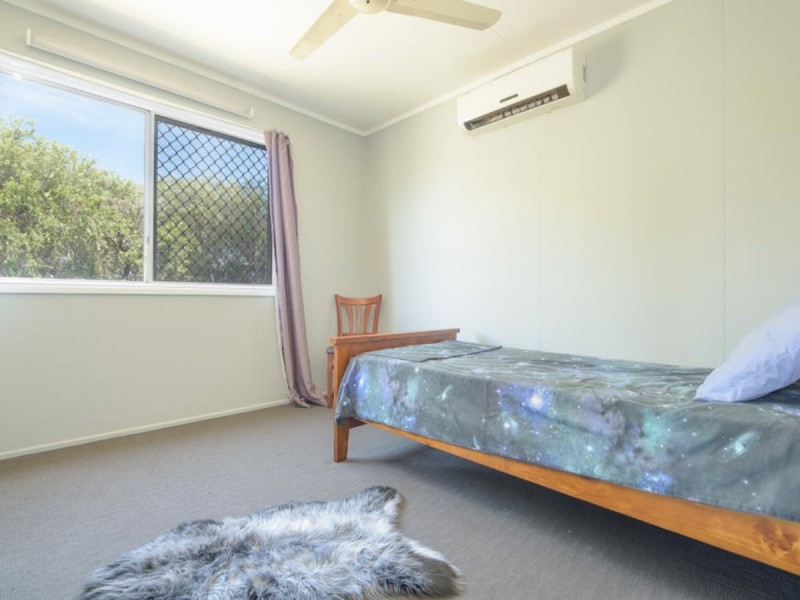 29 Cook Street, West Gladstone QLD 4680