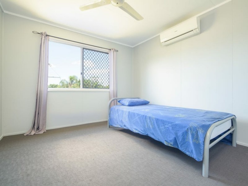 29 Cook Street, West Gladstone QLD 4680
