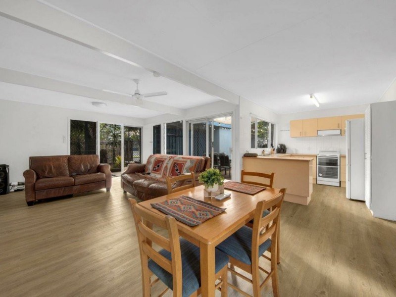 71 Allunga Drive, Glen Eden QLD 4680